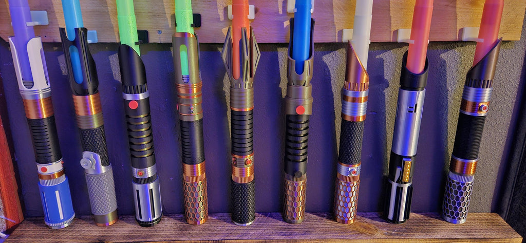 The Heretic Light up collapsible lightsaber!